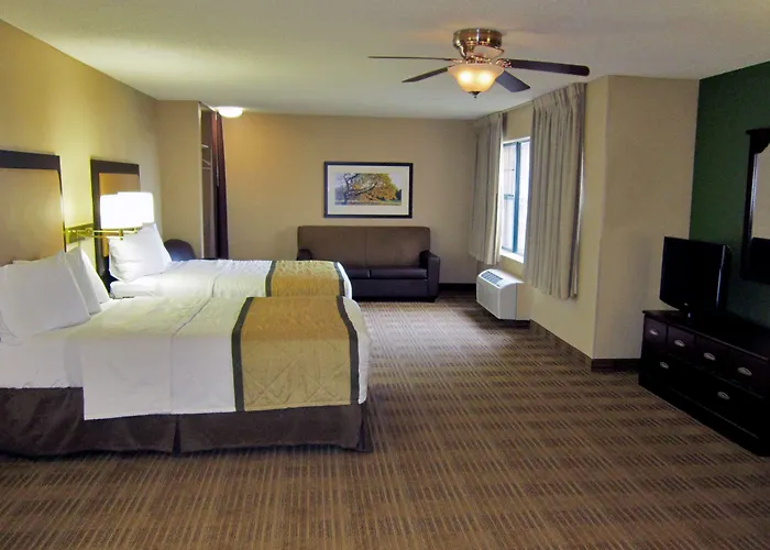 Dog friendly hotels Extended Stay America Minneapolis Brooklyn Center